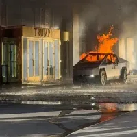 Trump International Hotel Las Vegas Tesla Cybertruck explosion