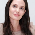 Angelina Jolie