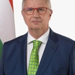 Trócsányi László