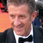 Ezio Greggio