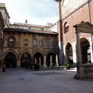 Piazza Mercanti