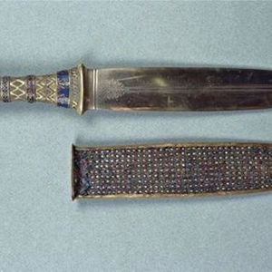 pumnalul lui tutankhamon