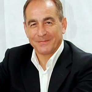 Antonio López (footballer, born 1957)