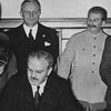Pactul Ribbentrop-Molotov