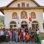 Câinenii Mari, Vâlcea