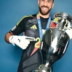 Unai Simón