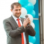 Иланом Шором